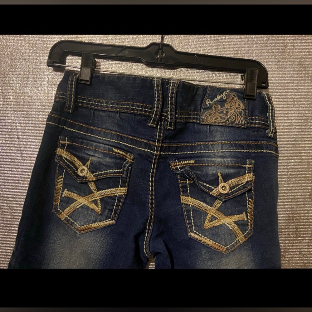 Amethyst Size 5 Juniors Capri Jeans | Like New